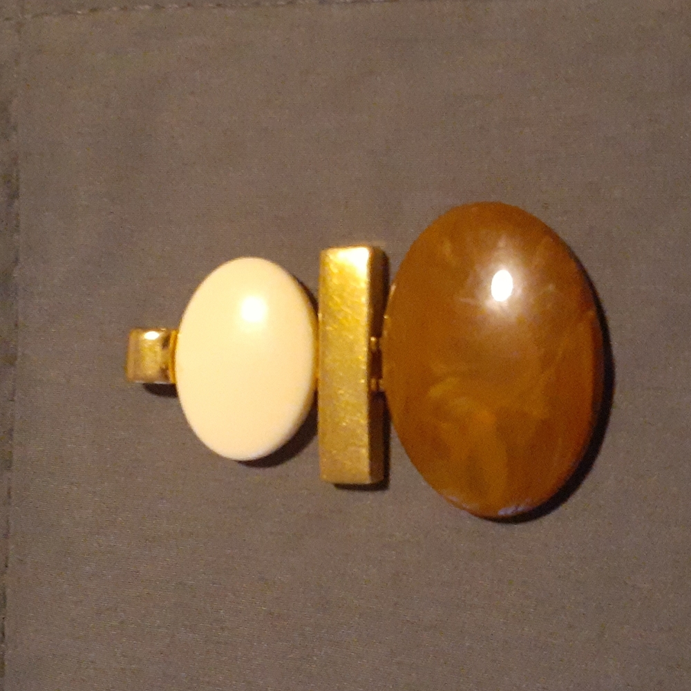 AVON Charm For Necklace.  Gold / Cream / Brown 2 1/2" X 1 1/2" (L7 BA)